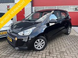Zwart Gebruikt 2017 Hyundai i10 Hatchback | € 6.999 (Eerlijke prijs)
