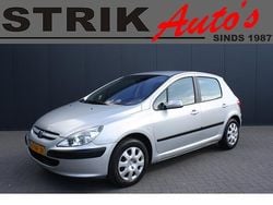 Grijs Gebruikt 2004 Peugeot 307 Hatchback | € 989 (Eerlijke prijs)