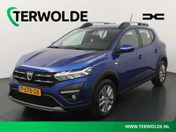 Blauw Gebruikt 2022 Dacia Sandero Comfort Hatchback | € 16.795 (Eerlijke prijs)