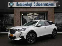 Wit Gebruikt 2020 Peugeot 2008 Allure SUV | € 18.395 (Eerlijke prijs)