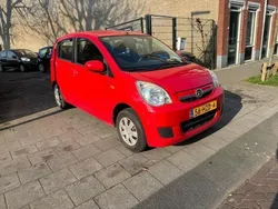 Rood Gebruikt 2009 Daihatsu Cuore Hatchback | € 1.599 (Goede deal)