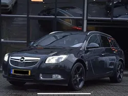 Zwart Gebruikt 2013 Opel Insignia Cosmo Stationwagen | € 2.500