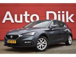 Grijs Gebruikt 2022 Seat Leon Style Hatchback | € 20.900 (Goede deal)