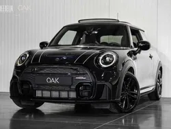 Blauw Gebruikt 2022 Mini Cooper S Hatchback | € 32.900 (Eerlijke prijs)