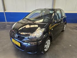 Zwart Gebruikt 2009 Toyota Aygo Hatchback | € 3.950 (Iets duurder)