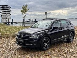 Zwart Gebruikt 2021 VW Tiguan SUV | € 27.950 (Eerlijke prijs)