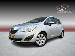 Grijs Gebruikt 2013 Opel Meriva MPV | € 3.690 (Goede deal)