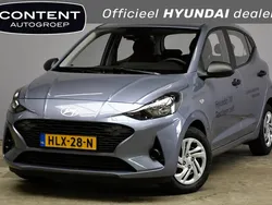 Blauw, metallic lak Gebruikt 2025 Hyundai i10 Comfort Hatchback | € 20.940 (Eerlijke prijs)
