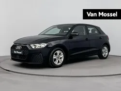 Zwart Gebruikt 2021 Audi A1 Sportback Basis Hatchback | € 21.900 (Eerlijke prijs)
