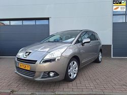 Grijs Gebruikt 2012 Peugeot 5008 Allure MPV | € 5.950 (Eerlijke prijs)