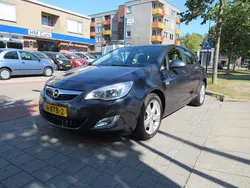 Grijs Gebruikt 2010 Opel Astra Edition Hatchback | € 4.250 (Eerlijke prijs)