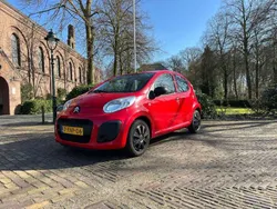 Rood Gebruikt 2013 Citroën C1 Attraction Hatchback | € 3.500 (Goede deal)