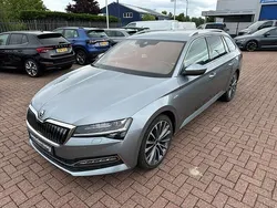 Grijs Gebruikt 2021 Skoda Superb LAURIN & KLEMENT Stationwagen | € 29.995 (Eerlijke prijs)
