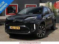 Zwart Nieuw 2025 Toyota Yaris Cross SUV | € 31.900 (Iets duurder)