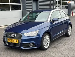 Blauw Gebruikt 2011 Audi A1 Attraction Hatchback | € 6.750 (Eerlijke prijs)