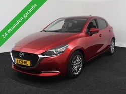 Soul red crystal (rood metallic) Gebruikt 2020 Mazda 2 Luxury Hatchback | € 18.750 (Iets duurder)