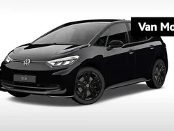 Zwart Nieuw 2025 VW ID.3 Edition Hatchback | € 30.200