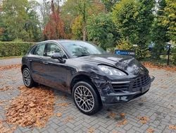 Zwart (metallic) Gebruikt 2016 Porsche Macan S SUV | € 14.650
