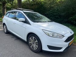 Wit Gebruikt 2017 Ford Focus Trend Stationwagen | € 4.250 (Goede deal)