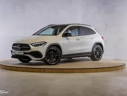 Wit, metallic lak Gebruikt 2021 Mercedes GLA180 Business SUV | € 34.990 (Eerlijke prijs)