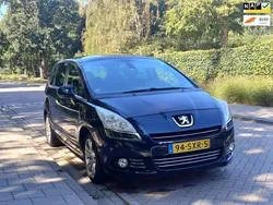 Blauw Gebruikt 2012 Peugeot 5008 MPV | € 4.300 (Eerlijke prijs)