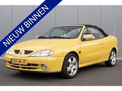 Geel Gebruikt 2002 Renault Mégane Cabriolet Expression Cabriolet | € 3.450
