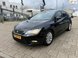 Zwart Gebruikt 2013 Seat Leon Reference Hatchback | € 6.249 (Eerlijke prijs)
