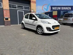 Wit Gebruikt 2012 Peugeot 107 Active Hatchback | € 3.395 (Goede deal)