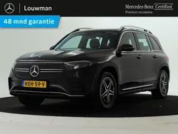 Donker kosmoszwart metaalkleur metallic Gebruikt 2023 Mercedes EQB250 AMG line SUV | € 36.945 (Eerlijke prijs)