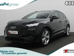 Zwart, metallic lak Gebruikt 2022 Audi Q4 e-tron S-Line SUV | € 37.850 (Eerlijke prijs)