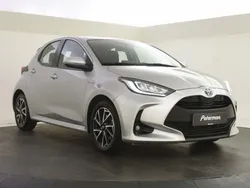 Zilver Gebruikt 2021 Toyota Yaris Limited Hatchback | € 19.400 (Eerlijke prijs)