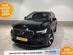 Zwart Gebruikt 2022 Volvo XC40 Ultimate SUV | € 29.450 (Eerlijke prijs)