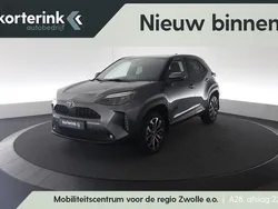 Grijs Gebruikt 2022 Toyota Yaris Cross SUV | € 27.250 (Eerlijke prijs)