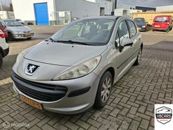Grijs Gebruikt 2009 Peugeot 207 Hatchback | € 2.500 (Eerlijke prijs)