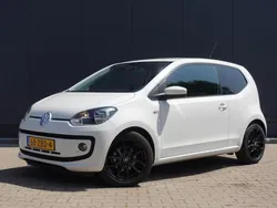 Wit Gebruikt 2012 VW up! high up! Hatchback | € 7.450 (Eerlijke prijs)