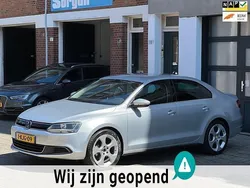 Grijs Gebruikt 2013 VW Jetta Comfortline Sedan | € 5.950 (Eerlijke prijs)