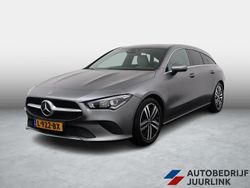 Grijs Gebruikt 2021 Mercedes CLA200 Shooting Brake Luxury Stationwagen | € 23.499 (Goede deal)