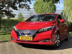 Rood Gebruikt 2018 Nissan Leaf Hatchback | € 10.950 (Eerlijke prijs)