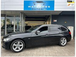 Zwart Gebruikt 2017 BMW 320 Executive Stationwagen | € 17.750 (Eerlijke prijs)