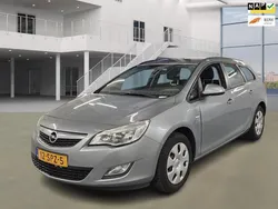 Grijs Gebruikt 2011 Opel Astra Edition Stationwagen | € 3.999 (Eerlijke prijs)