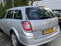 Grijs Gebruikt 2007 Opel Astra Business MPV | € 1.250