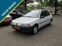 Wit Gebruikt 1992 Peugeot 106 Hatchback | € 2.995