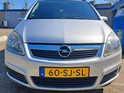 Grijs Gebruikt 2006 Opel Zafira Enjoy MPV | € 3.650 (Iets duurder)