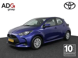 Blauw Gebruikt 2021 Toyota Yaris Active Hatchback | € 18.950 (Eerlijke prijs)