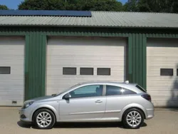 Grijs Gebruikt 2008 Opel Astra Hatchback | € 2.950 (Eerlijke prijs)