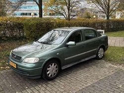Groen Gebruikt 2000 Opel Astra Sedan | € 950 (Eerlijke prijs)