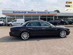 Zwart Gebruikt 2010 Jaguar XJ Sedan | € 18.950