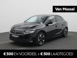 Zwart Gebruikt 2023 Opel Corsa-e Elegance Hatchback | € 19.900 (Eerlijke prijs)