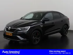 Black metallic (tegxa) Gebruikt 2021 Renault Arkana R.S. SUV | € 24.895 (Eerlijke prijs)