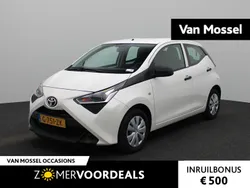 Wit Gebruikt 2020 Toyota Aygo Hatchback | € 7.900 (Goede deal)
